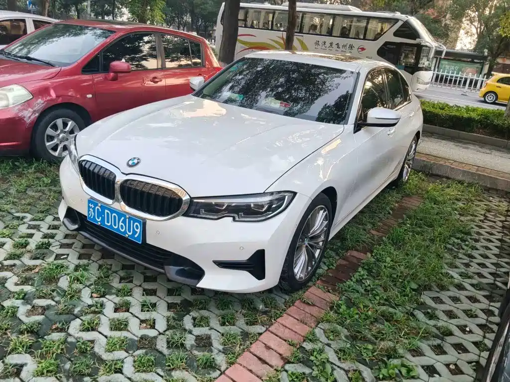 BMW 3 Series 2020