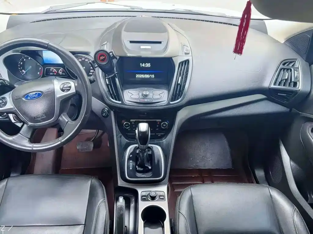 Ford Kuga 2015 — фото 5