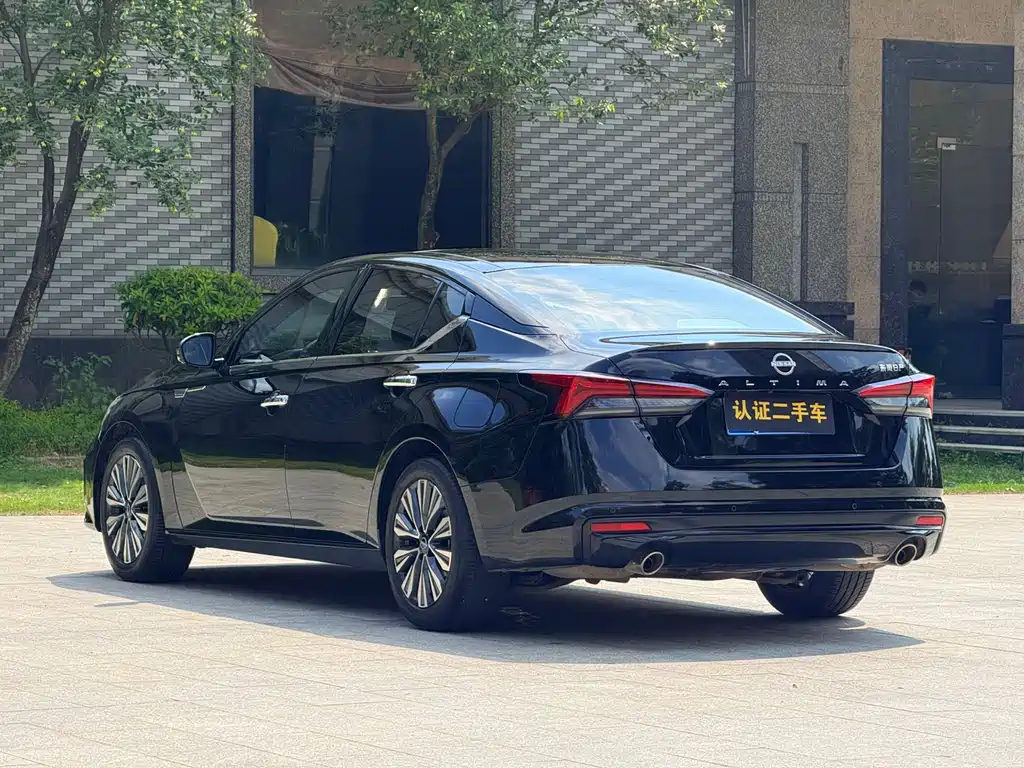 Nissan Teana 2023 — фото 18