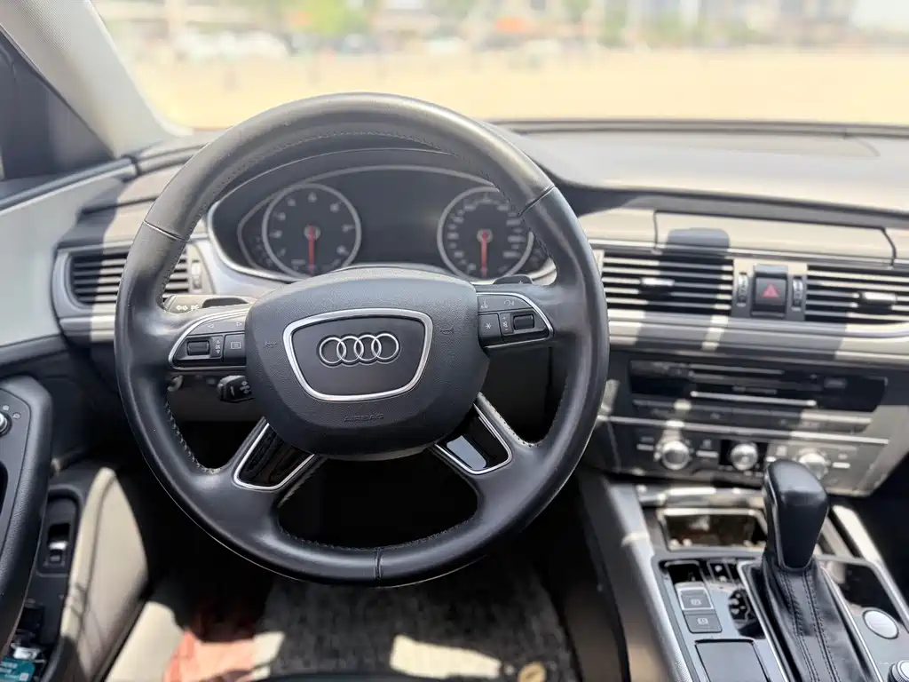 Audi A6L 2018 — фото 8