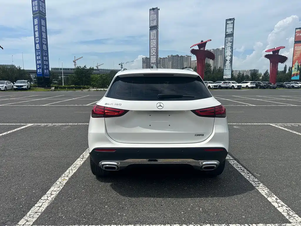 Mercedes-Benz GLA 2022