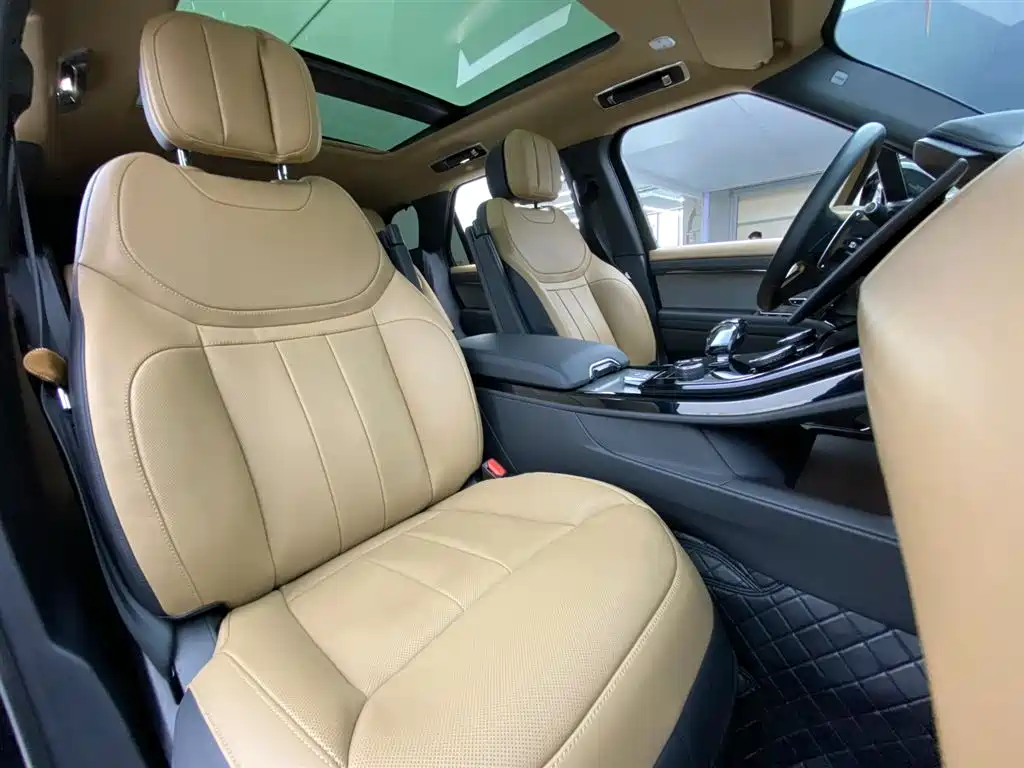 Land Rover Sport 2023 — фото 10