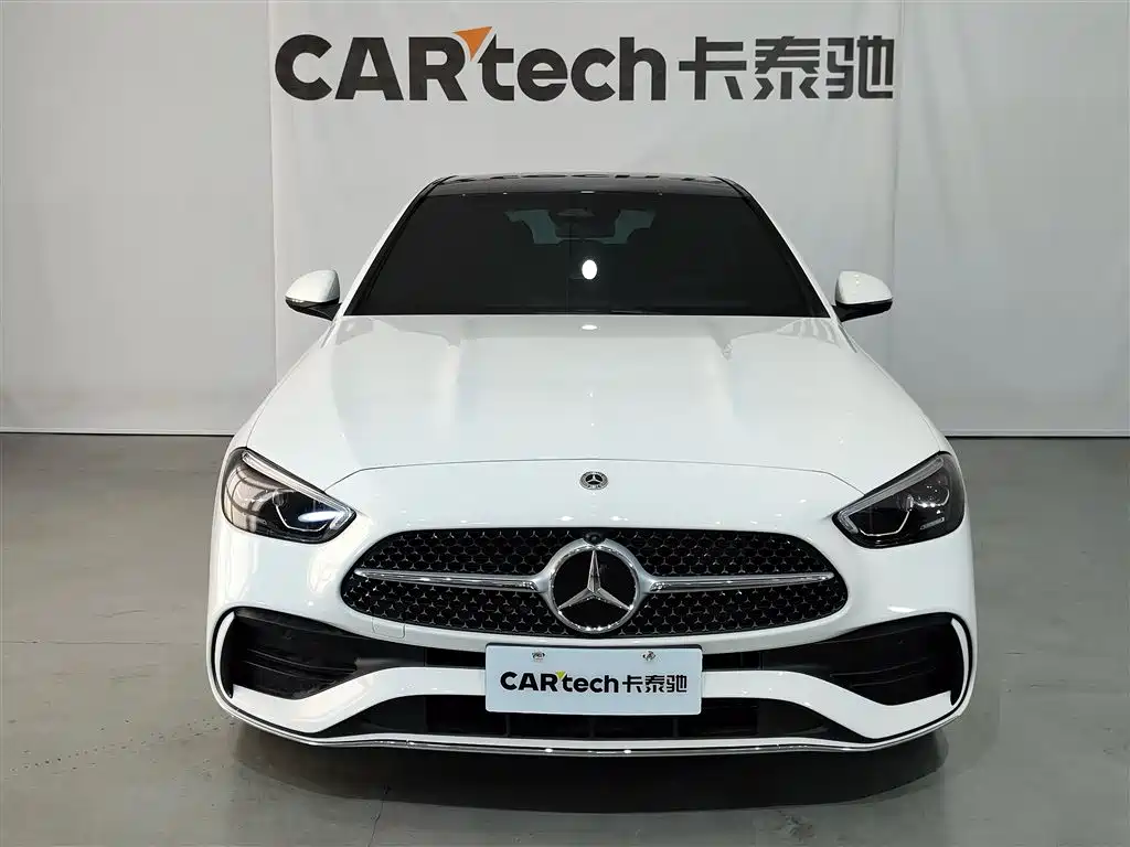 Mercedes-Benz C-Class 2025 — фото 2