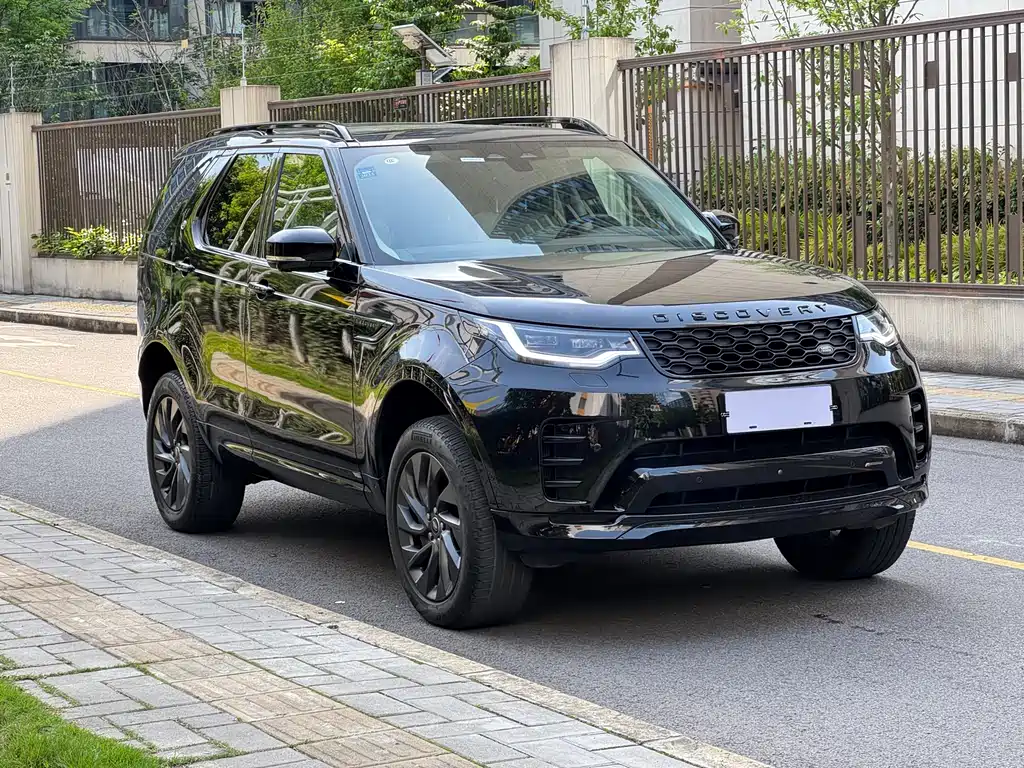 Land Rover Discovery 2023 — фото 3