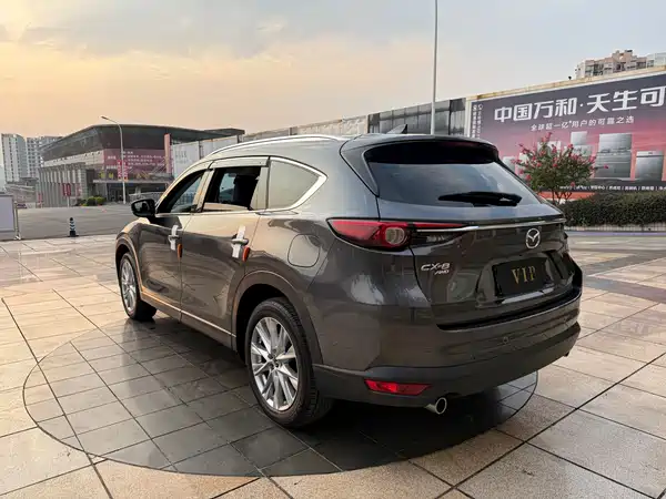 Mazda CX-8 2023