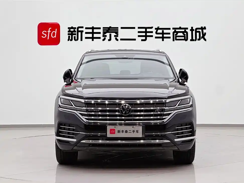 Volkswagen Touareg New Energy 2021 — фото 2