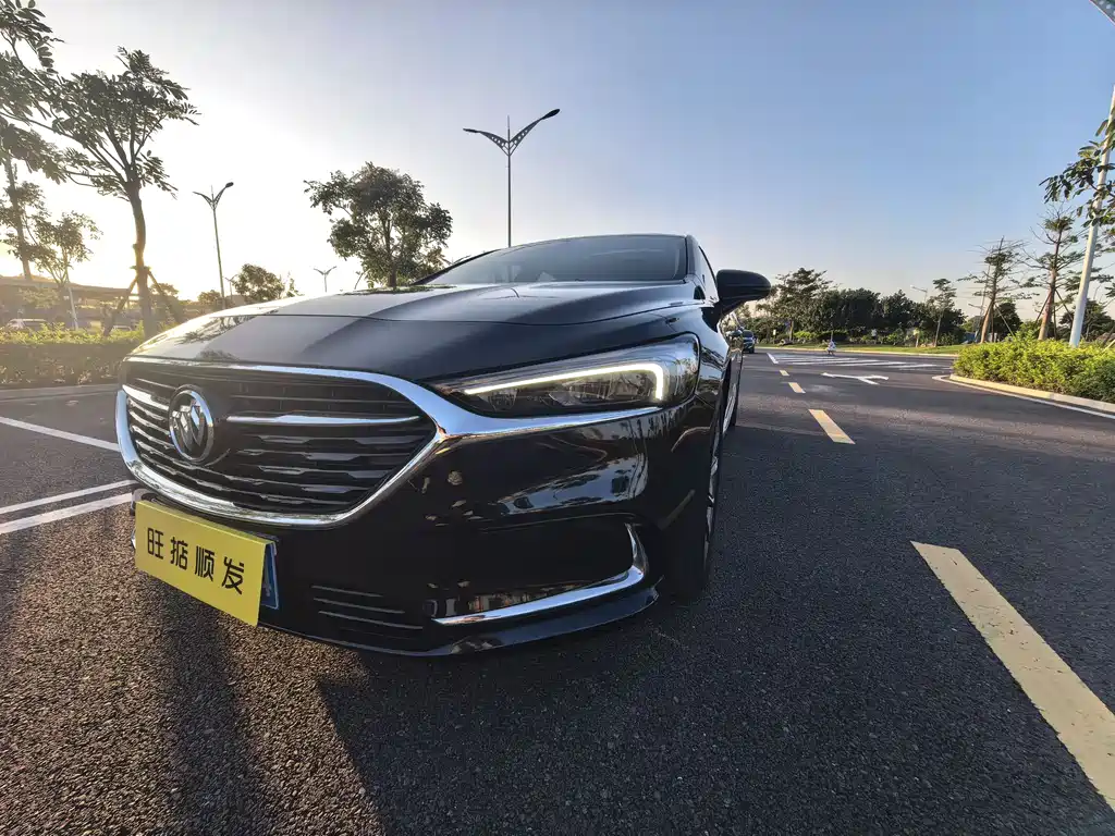 Buick LaCrosse 2020 — фото 24