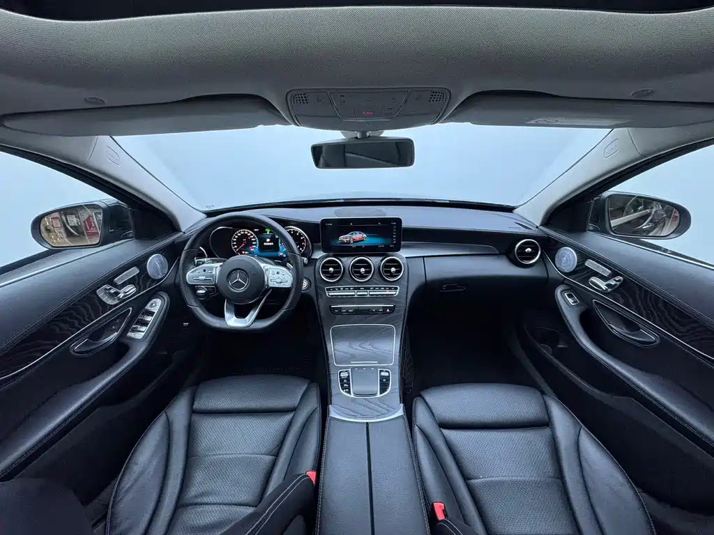 Mercedes-Benz C-Class 2019 — фото 12
