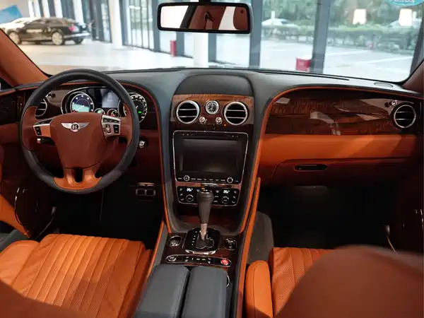 Bentley Flying Spur 2017