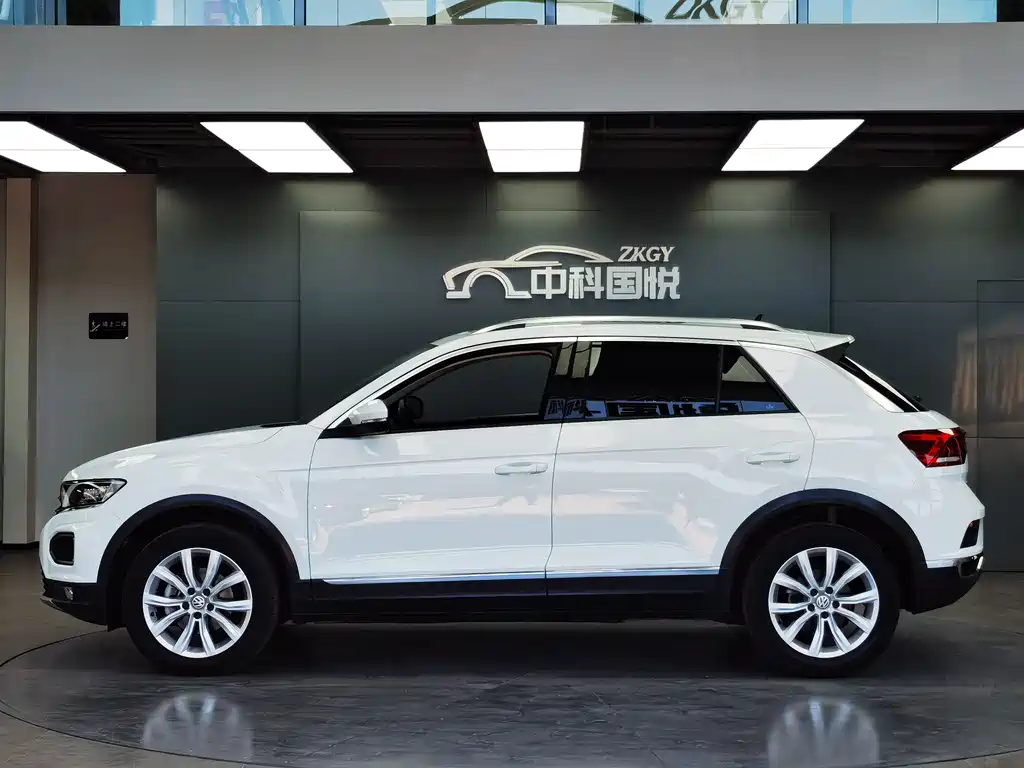 Volkswagen T-Roc 2020 — фото 3