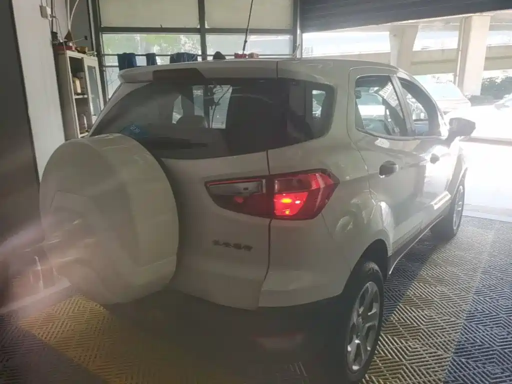 Ford EcoSport 2019 — фото 7
