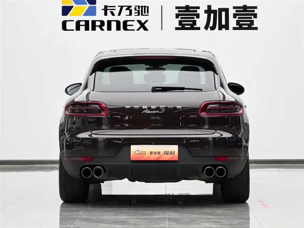 Porsche Macan 2018 — фото 18