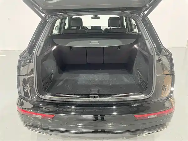 Audi Q5L 2024