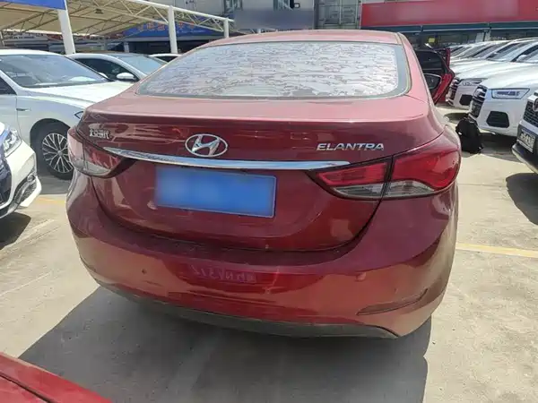 Hyundai Elantra Langdong 2016
