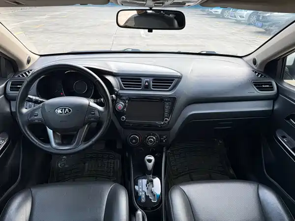 Kia K2 2012
