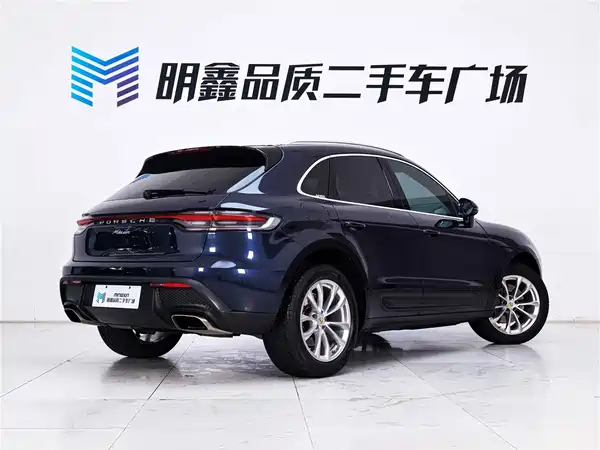 Porsche Macan 2022