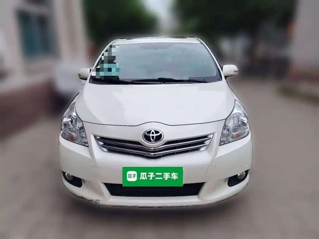 Toyota Verso 2016 — фото 24