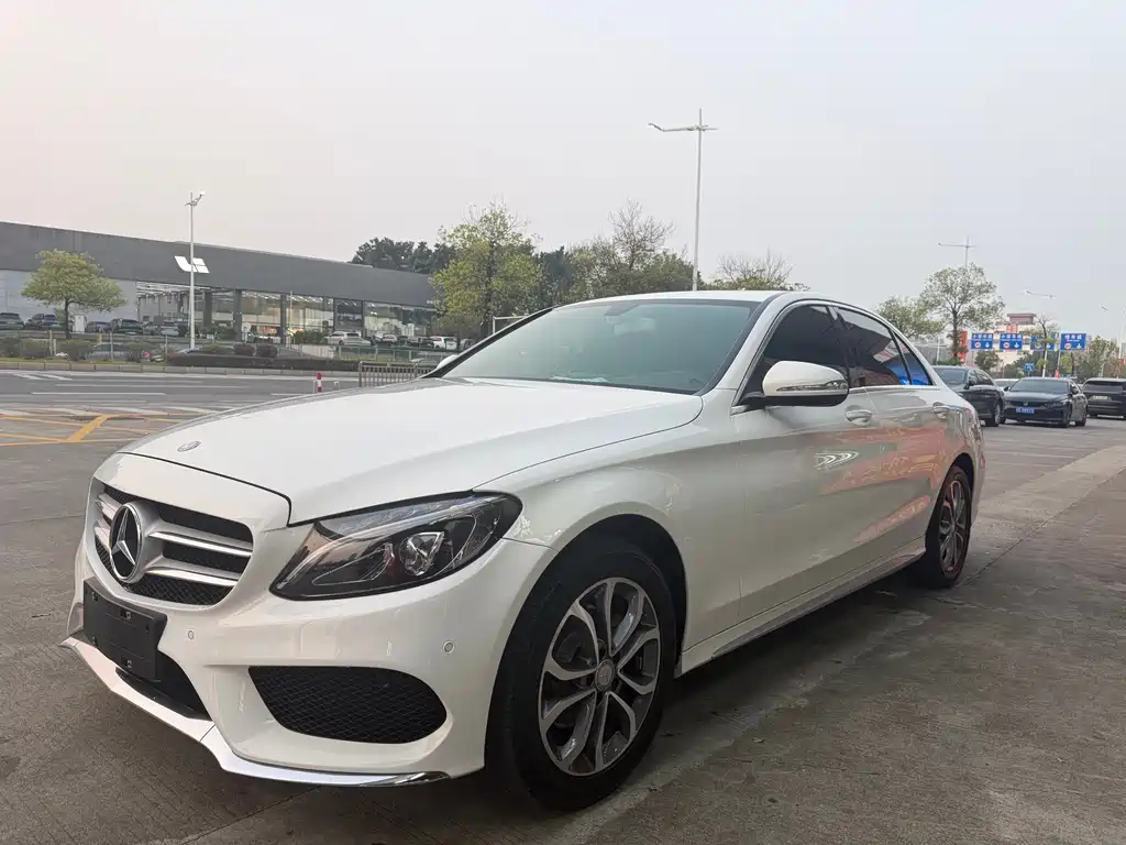 Mercedes-Benz C-Class 2016 — фото 1