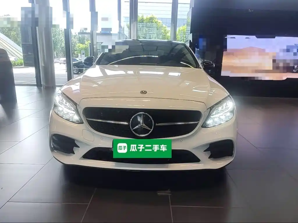 Mercedes-Benz C-Class 2021
