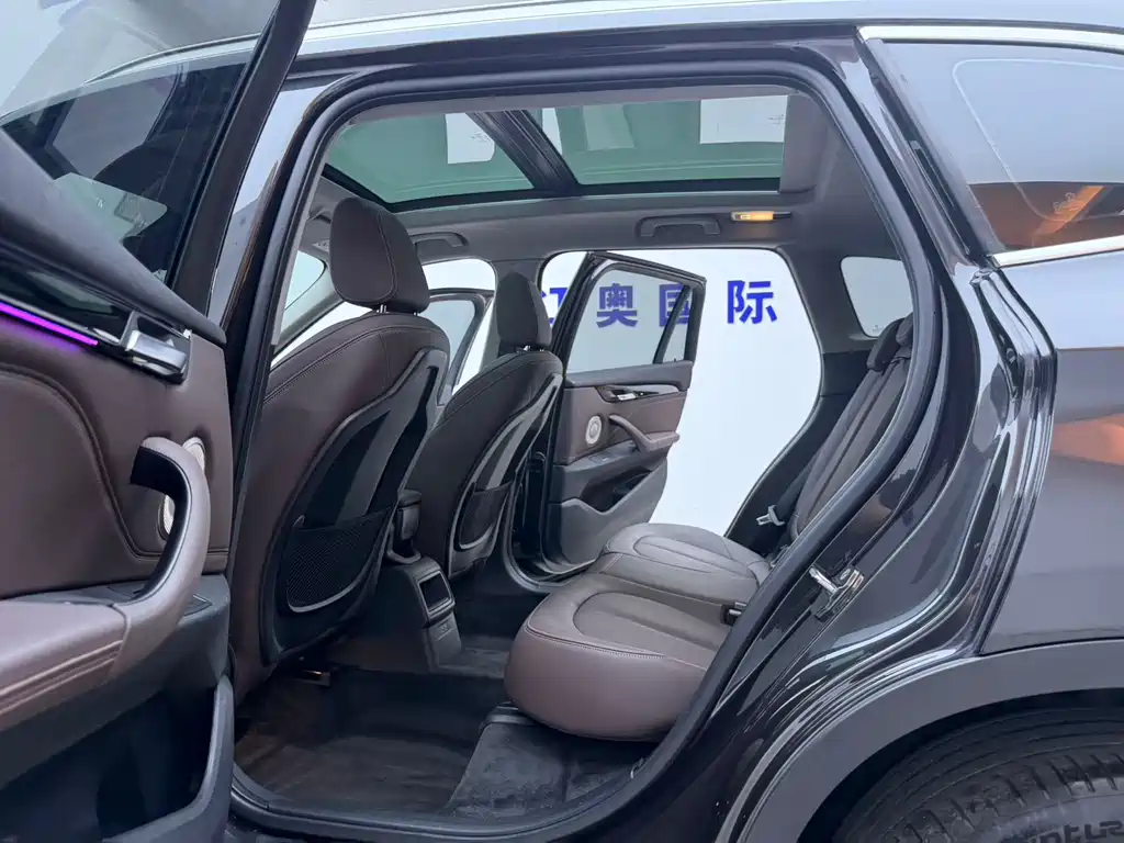 BMW X1 2021 — фото 13