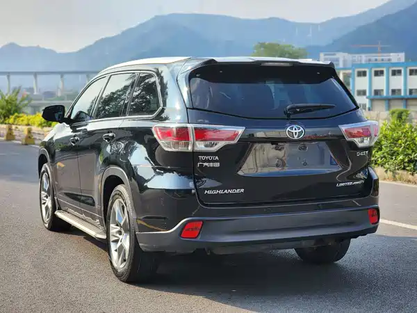 Toyota Highlander 2017