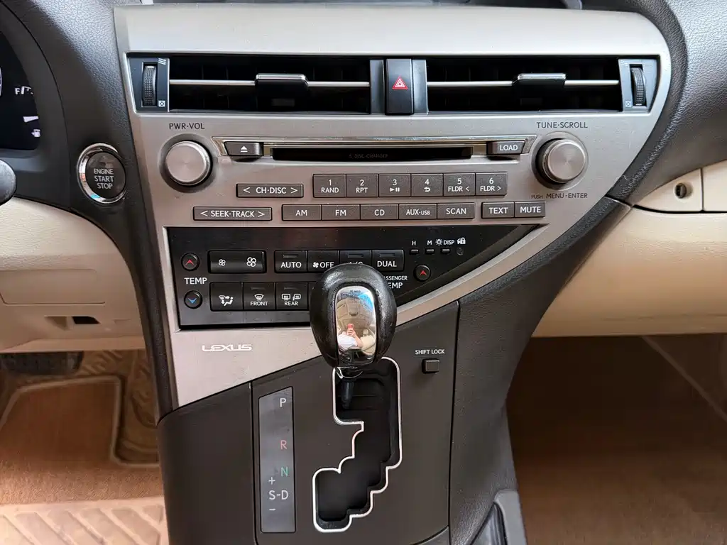 Lexus RX Classic 2015 — фото 18