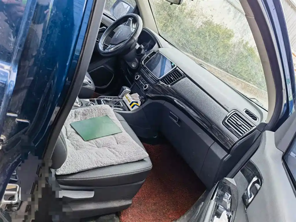 Isuzu Lingtuo 2022 — фото 20
