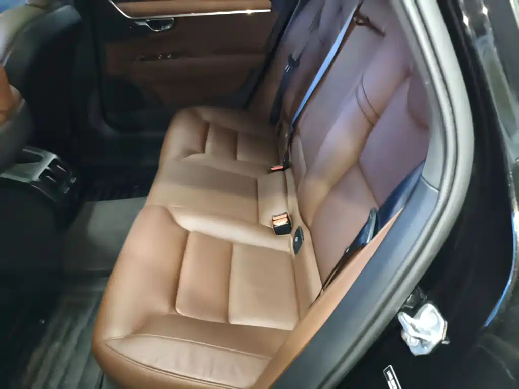 Volvo S90 2022 — фото 17