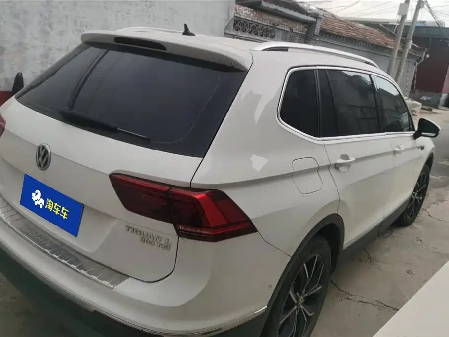 Volkswagen Tiguan L 2018 — фото 3