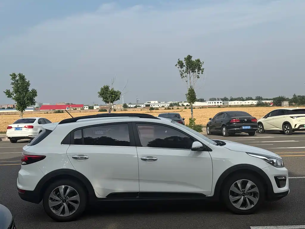 Kia KX Cross 2019