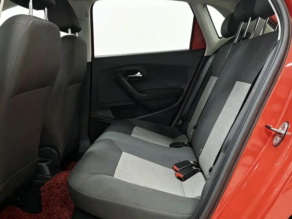 Volkswagen Polo 2016