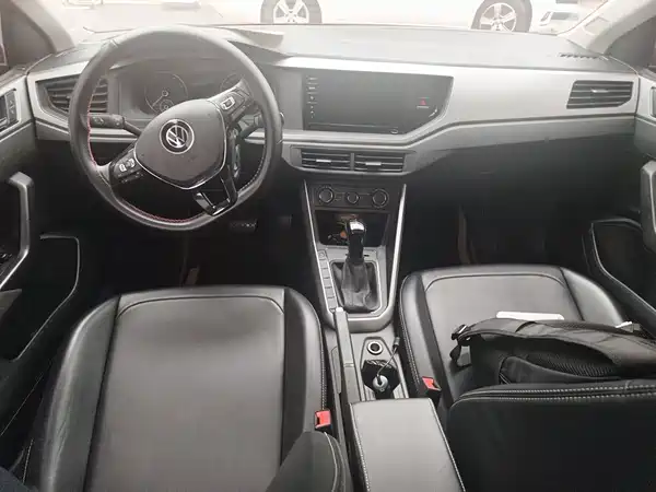 Volkswagen Polo 2021