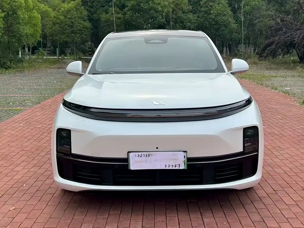 Li Auto Li L7 2024