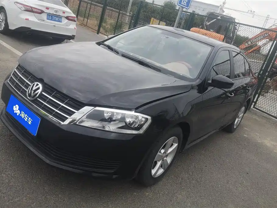 Volkswagen Lavida 2013
