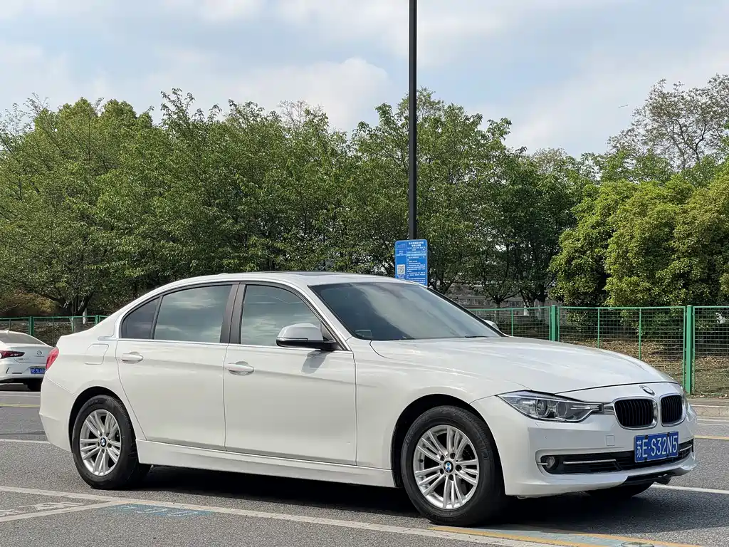 BMW 3 Series 2014 — фото 3