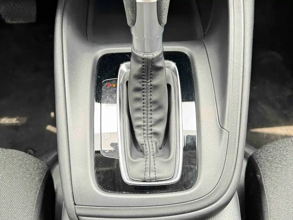 Honda Vezel 2023 — фото 15