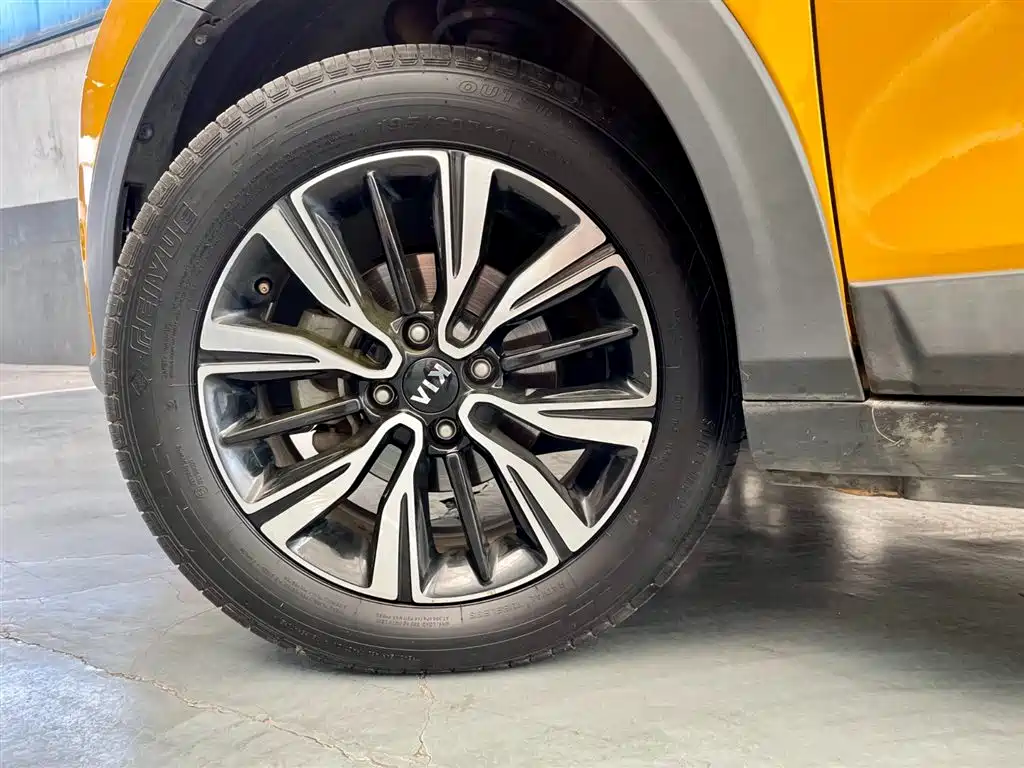 Kia KX1 2019 — фото 19