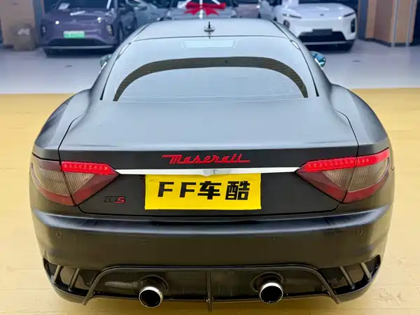 Maserati Granturismo 2010