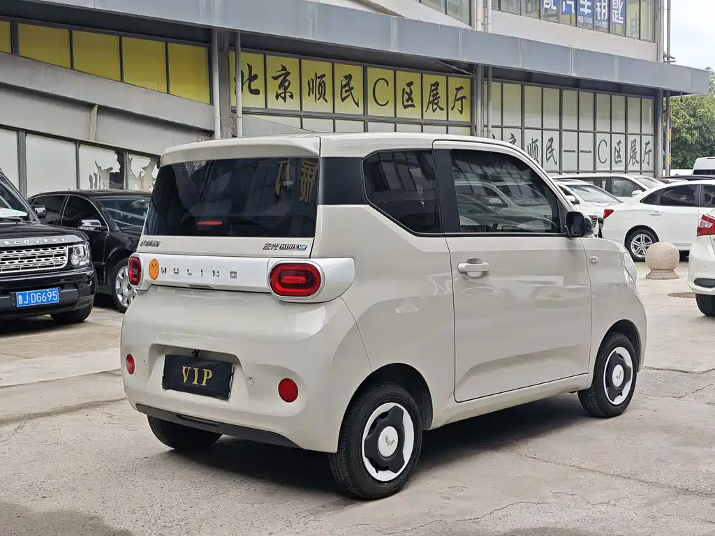 Wuling Hongguang MINIEV 2025