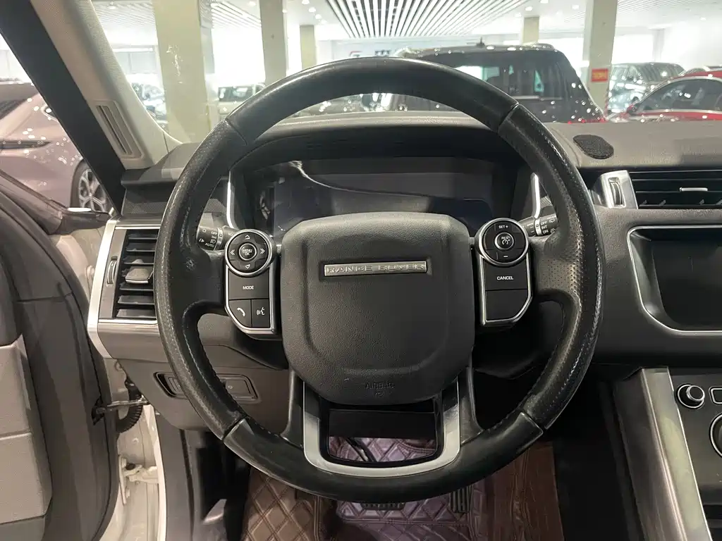 Land Rover Sport 2017 — фото 12