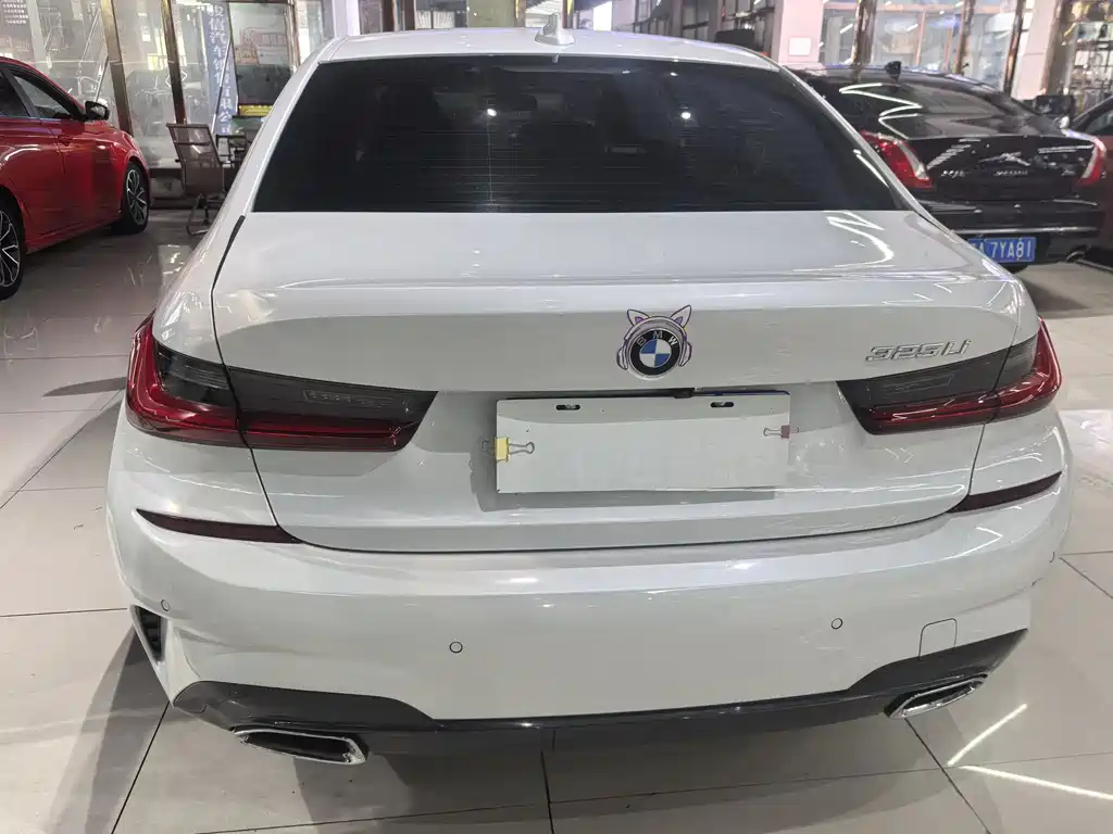 BMW 3 Series 2021 — фото 12