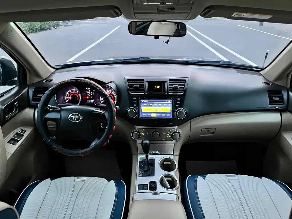 Toyota Highlander 2014 — фото 13