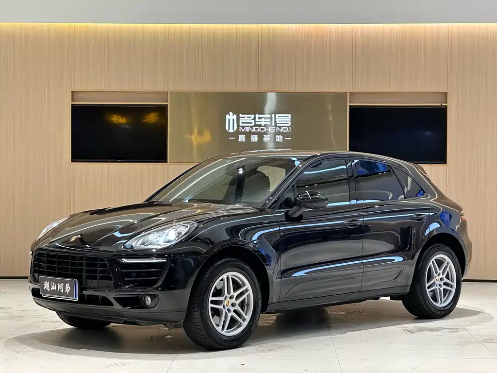 Porsche Macan 2017 — фото 1