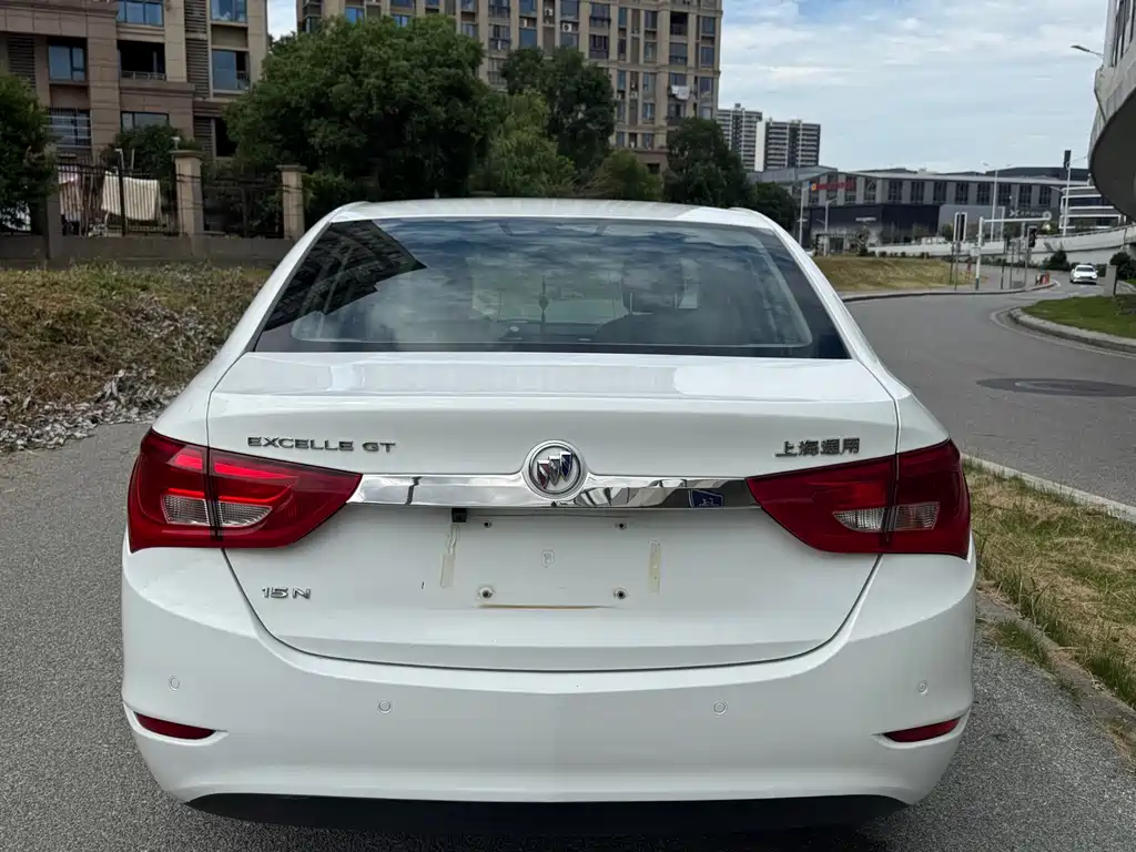 Buick Excelle 2015