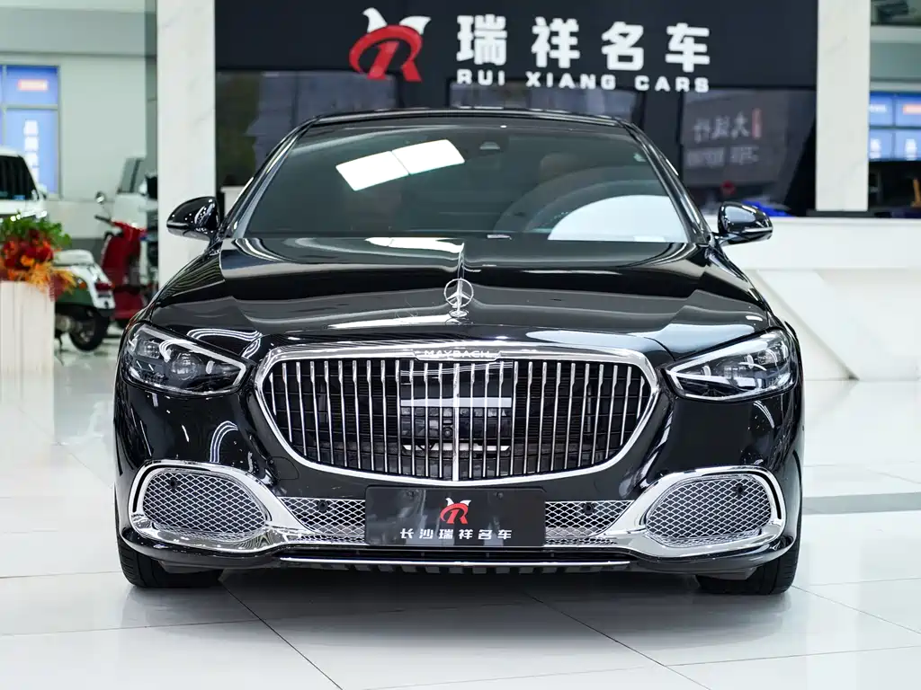 Mercedes-Benz Maybach S-Class 2023