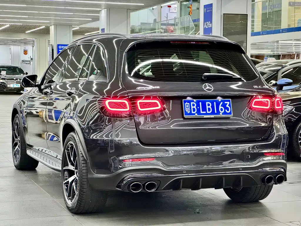 Mercedes-Benz GLC AMG 2023 — фото 14