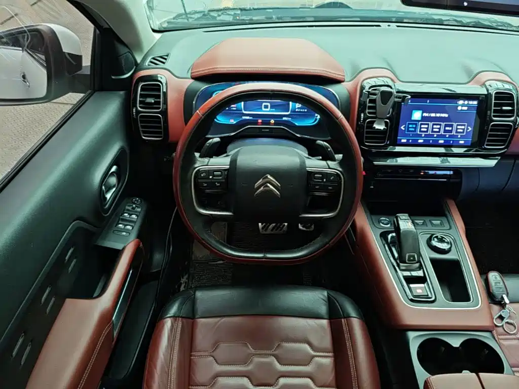 Citroen C5 AIRCROSS 2018 — фото 11