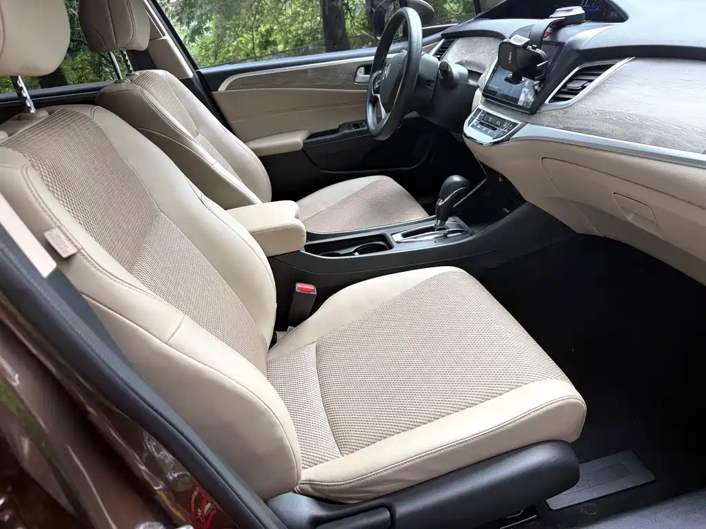 Honda Jade 2018 — фото 14