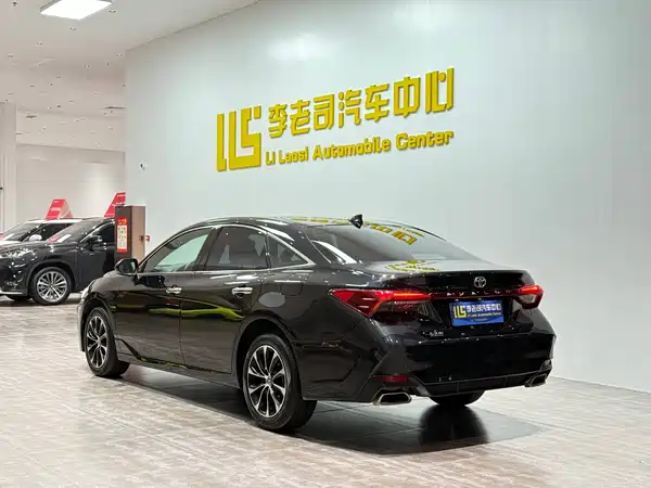 Toyota Avalon 2024