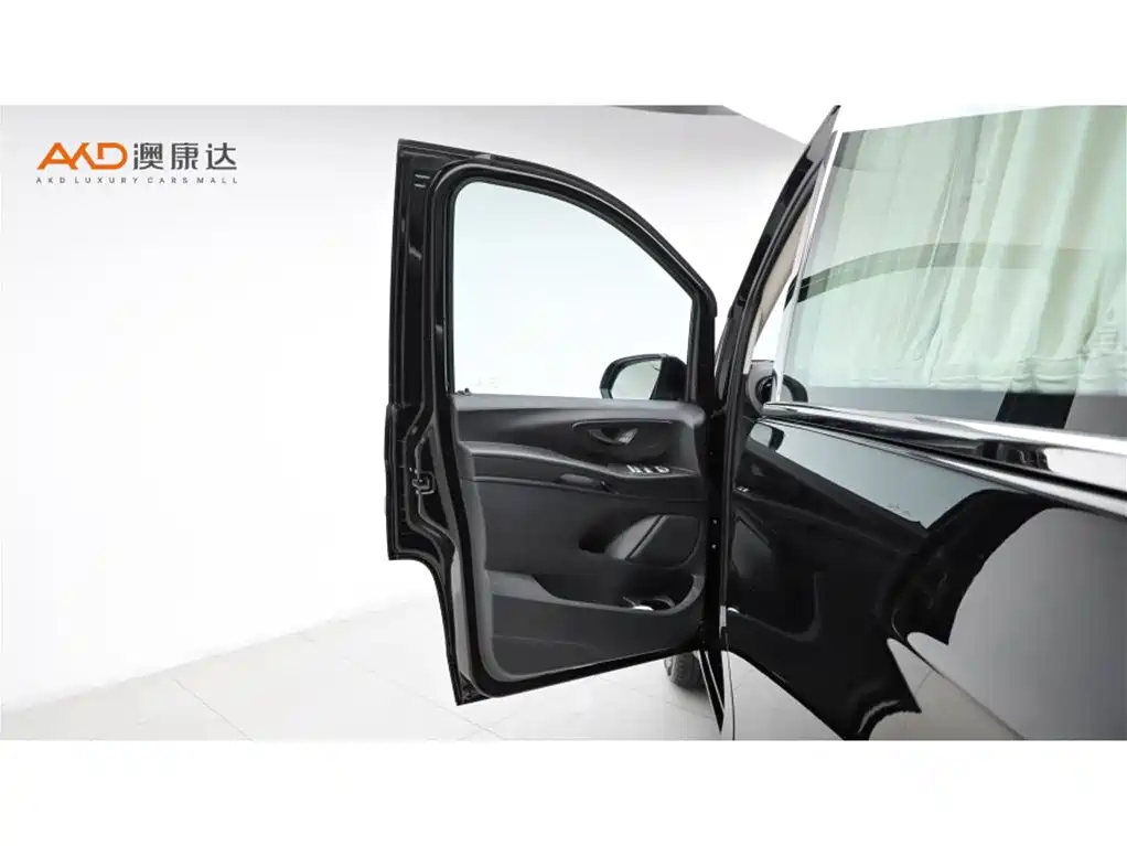 Mercedes-Benz Vito 2021 — фото 10